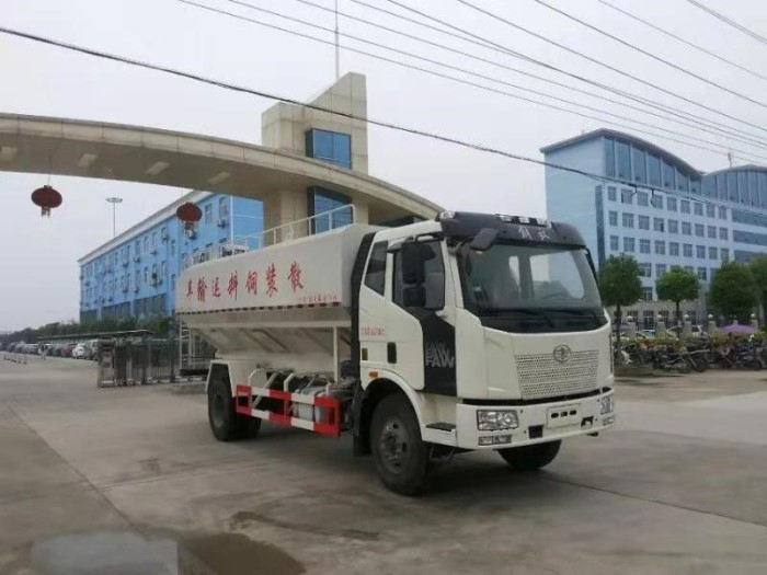 一汽解放22方（11噸）電動(dòng)飼料車(chē)